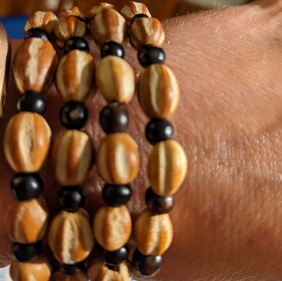 Ethiopian Coffee Bean Wrap Bracelet - Picture 3 of 3